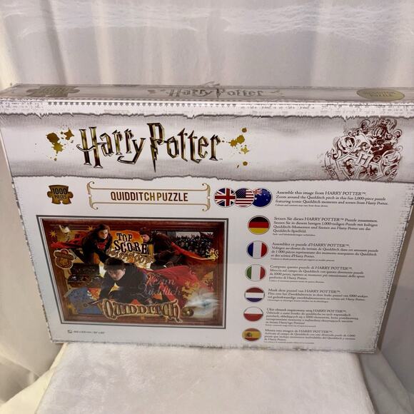 Harry Potter Quidditch Puzzle 1000 Piece Wizarding World 26" x 20" New SEALED - Picture 4 of 5